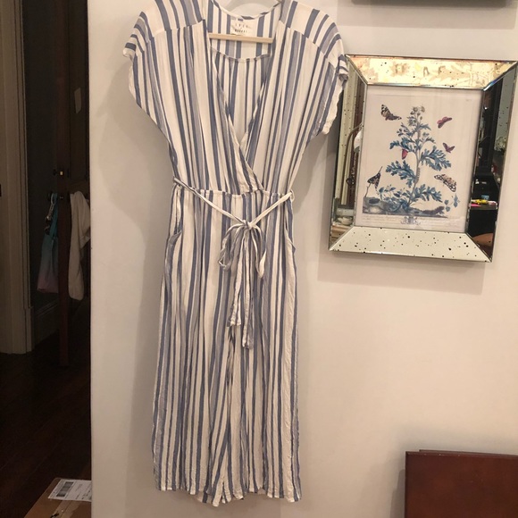 Urban Outfitters Blue and White Striped Jumpsuit - Picture 4 of 7